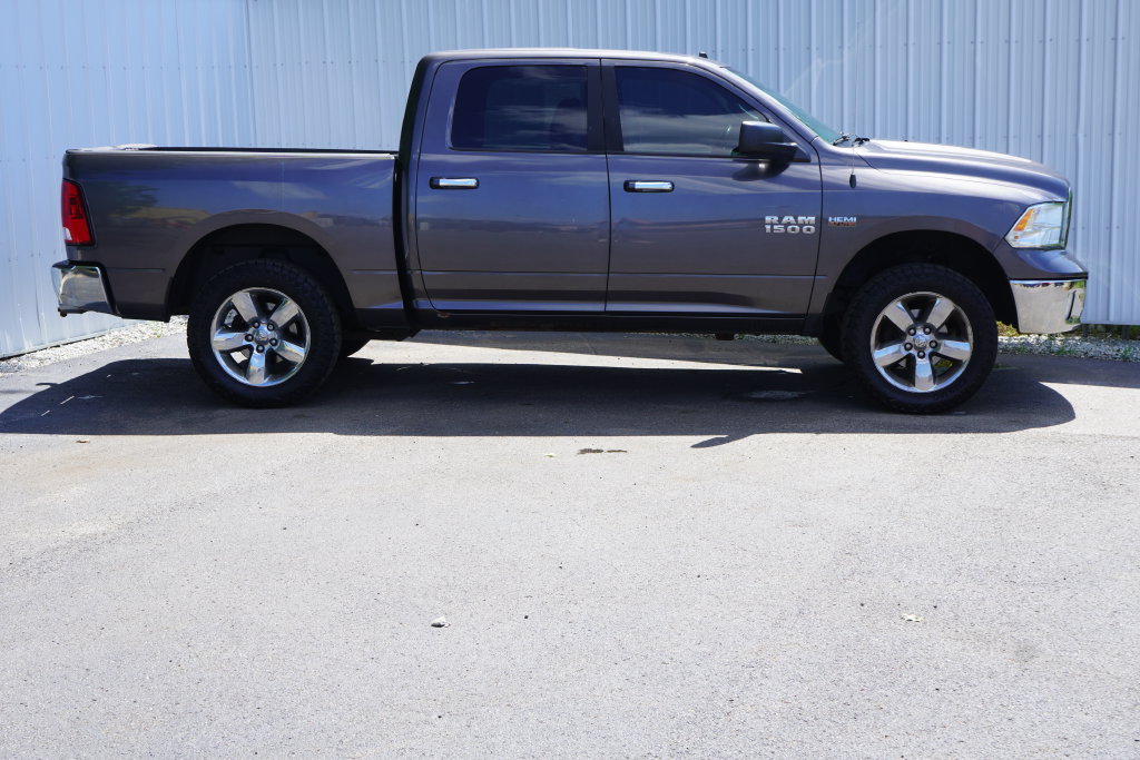 Used 2015 RAM 1500 Big Horn AWD/4WD image 2