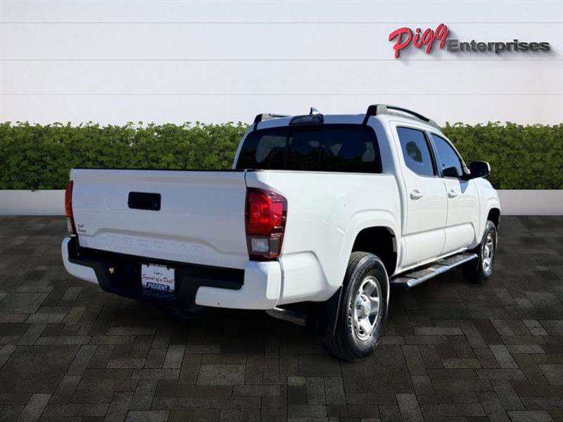 Used 2019 Toyota Tacoma SR image 8