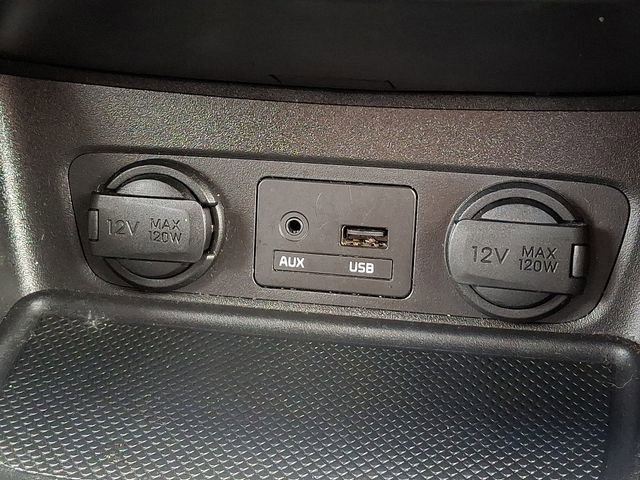 Used 2015 Kia Sorento LX image 25