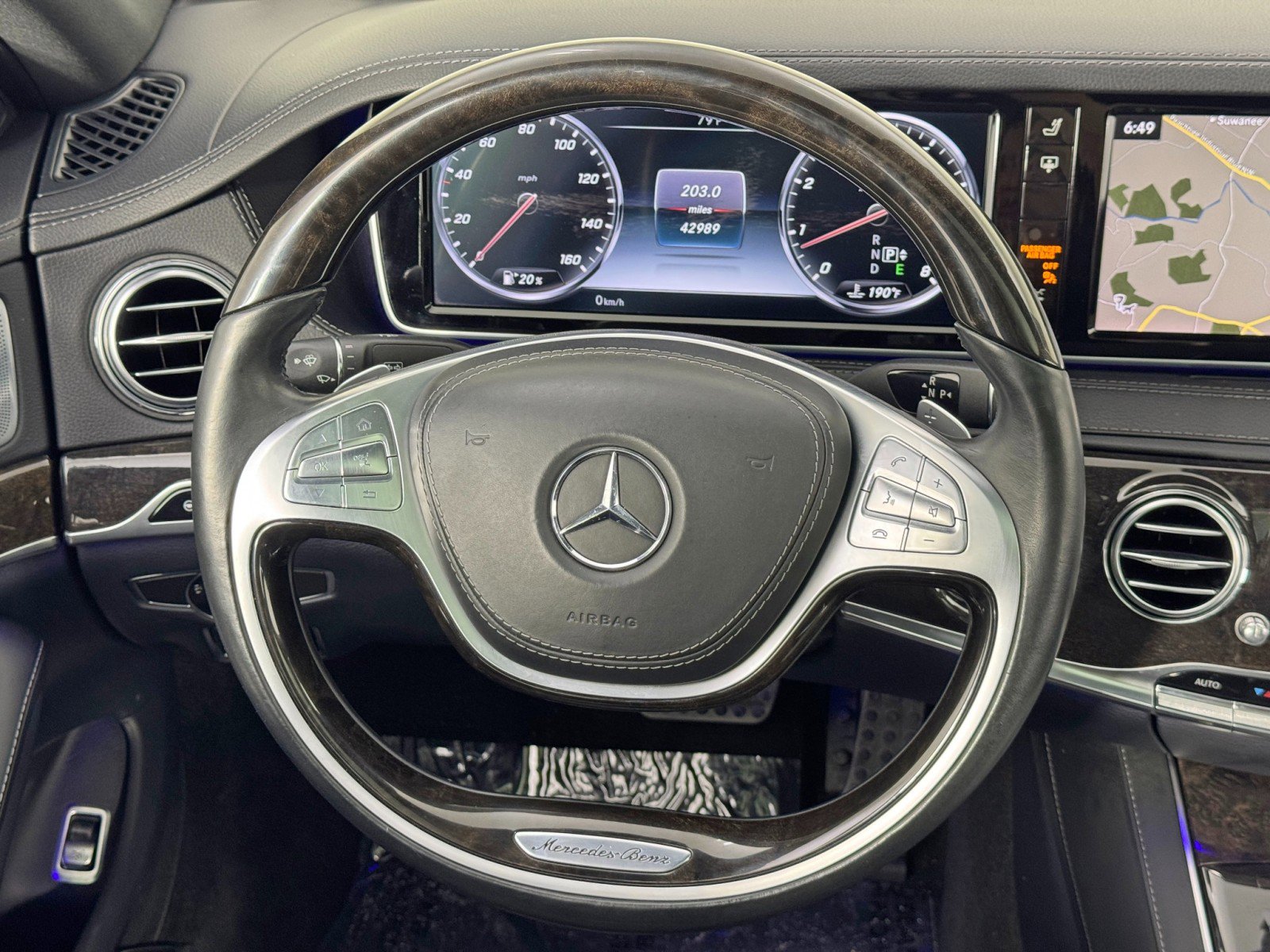 Used 2015 Mercedes-Benz S 550 Sedan image 20