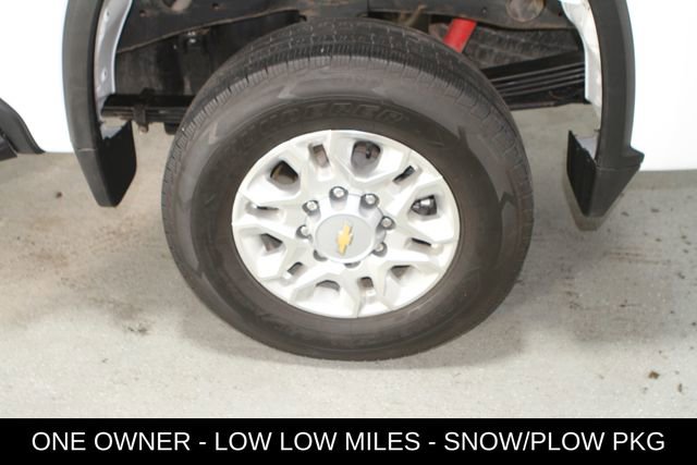 Used 2023 Chevrolet Silverado 2500 LT image 11
