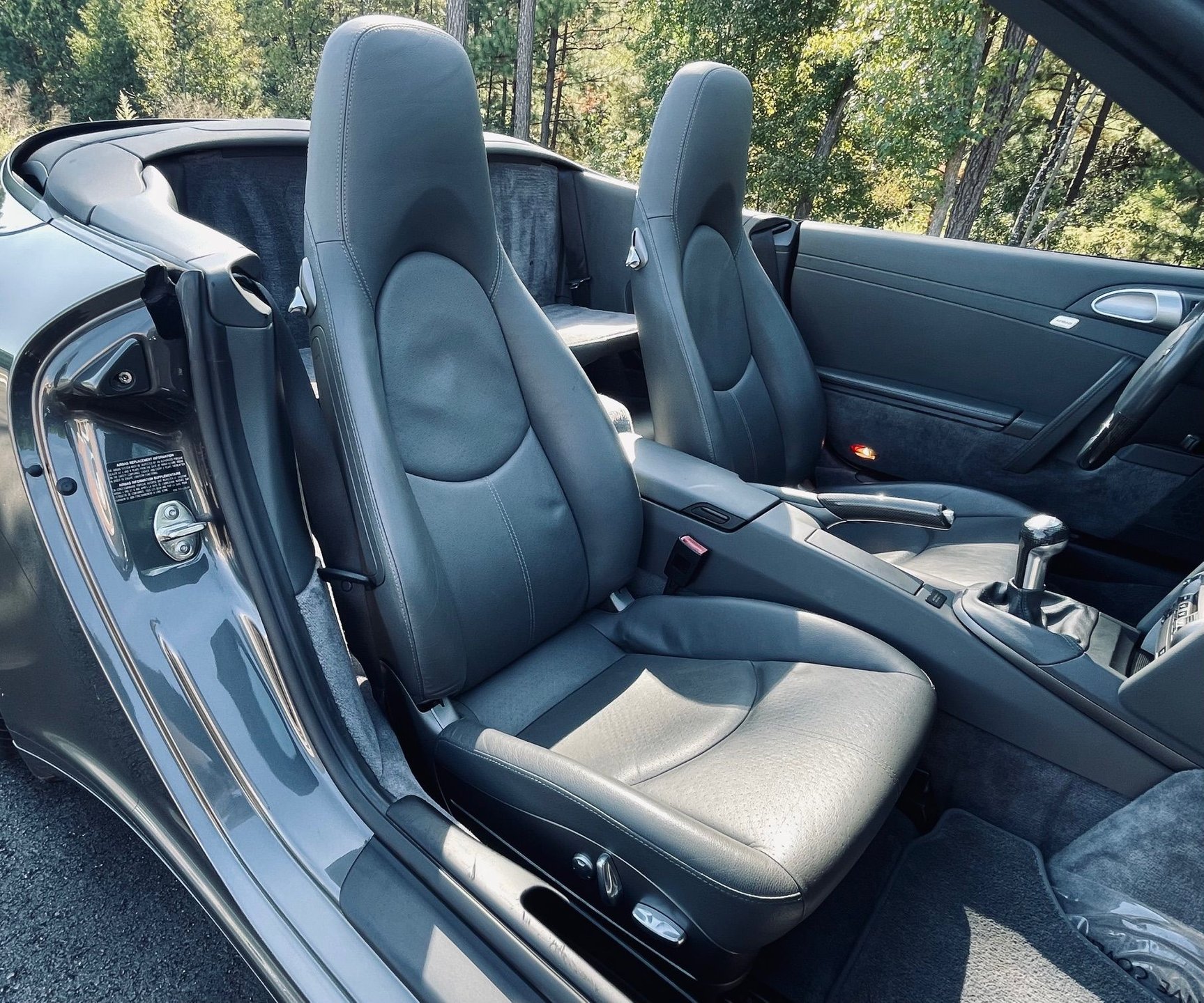 Used 2006 Porsche 911 Carrera 4 image 33