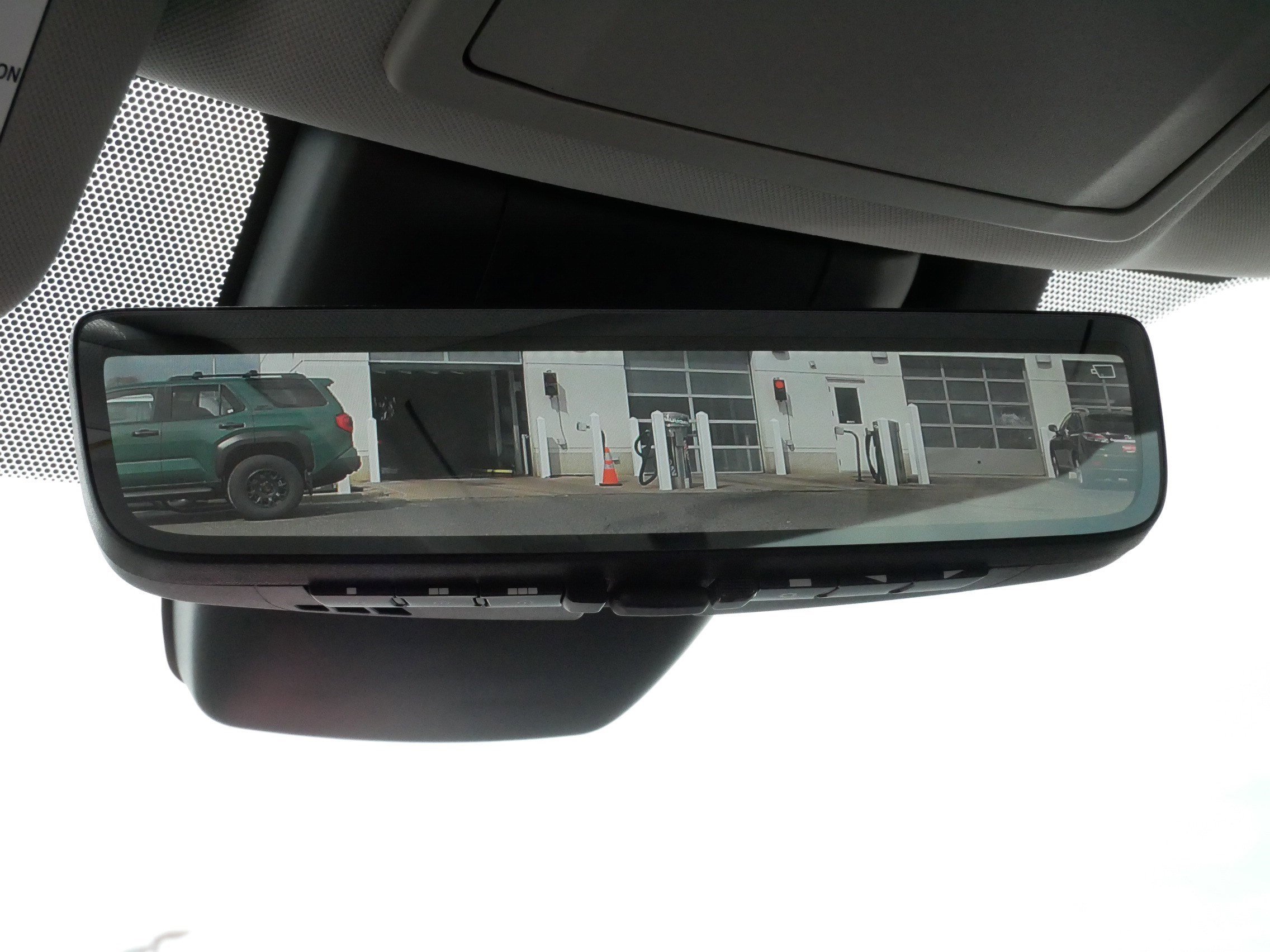 Certified 2026 Toyota Highlander Platinum AWD/4WD image 35