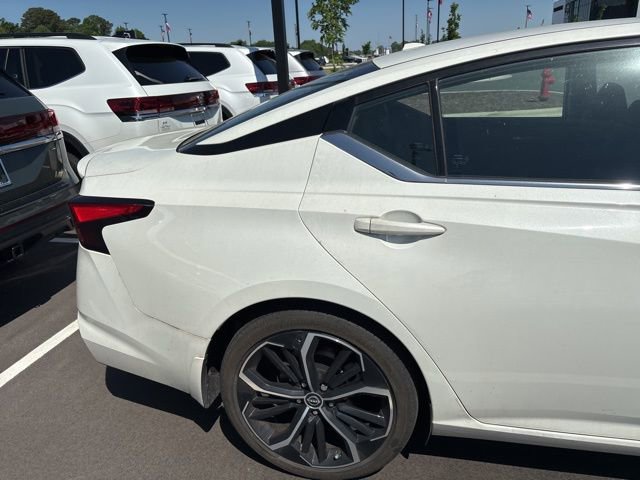 Used 2023 Nissan Altima 2.5 SR image 14