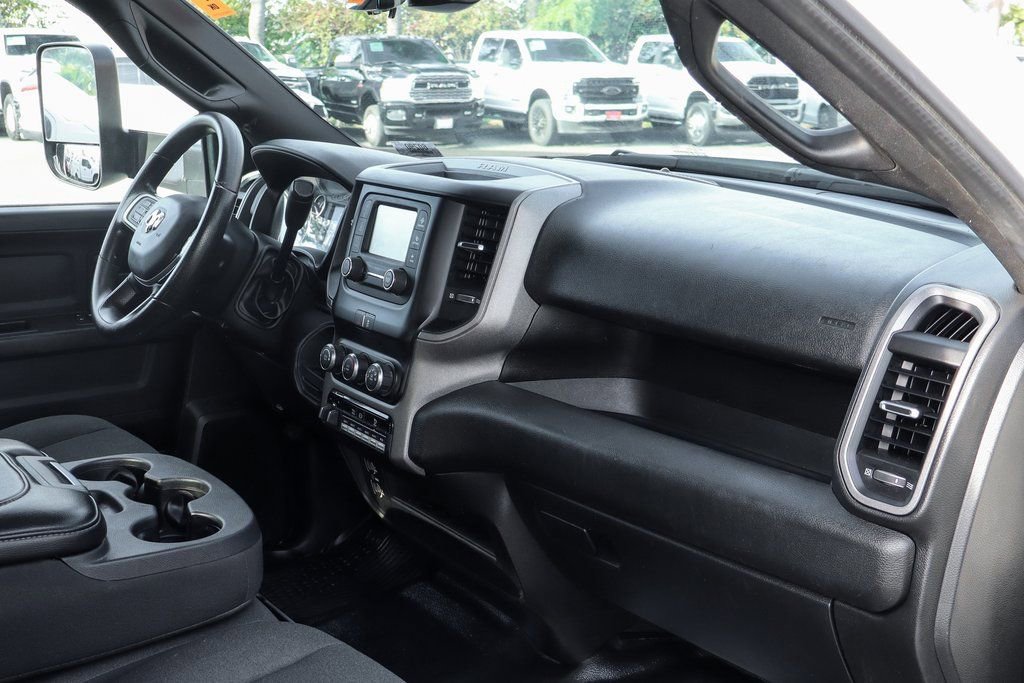 Used 2021 RAM 5500 Tradesman w/ Chrome Appearance Group image 36