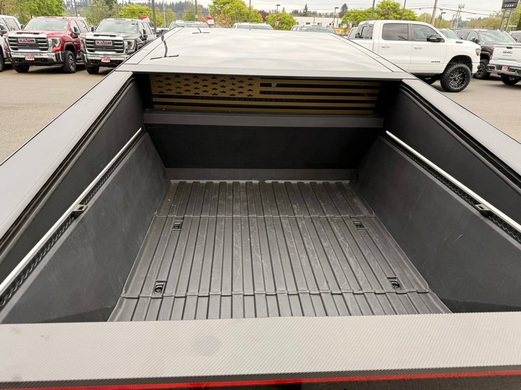 Used 2024 Tesla Cybertruck Cyberbeast AWD/4WD image 8