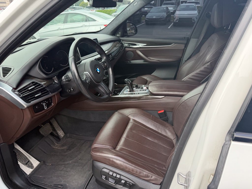 Used 2017 BMW X5 xDrive50i AWD/4WD image 7