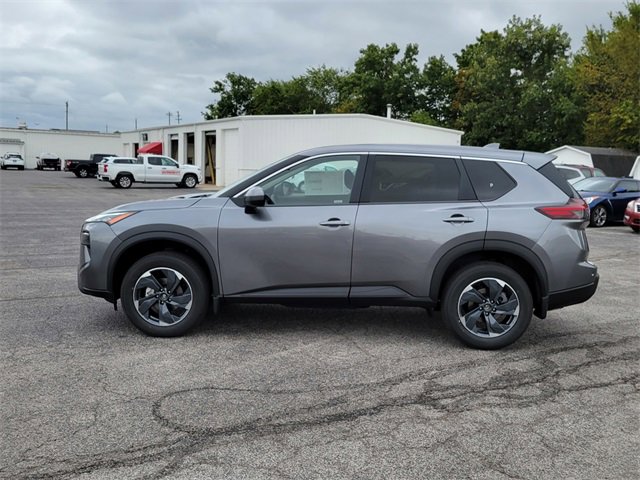 New 2026 Nissan Rogue S image 8