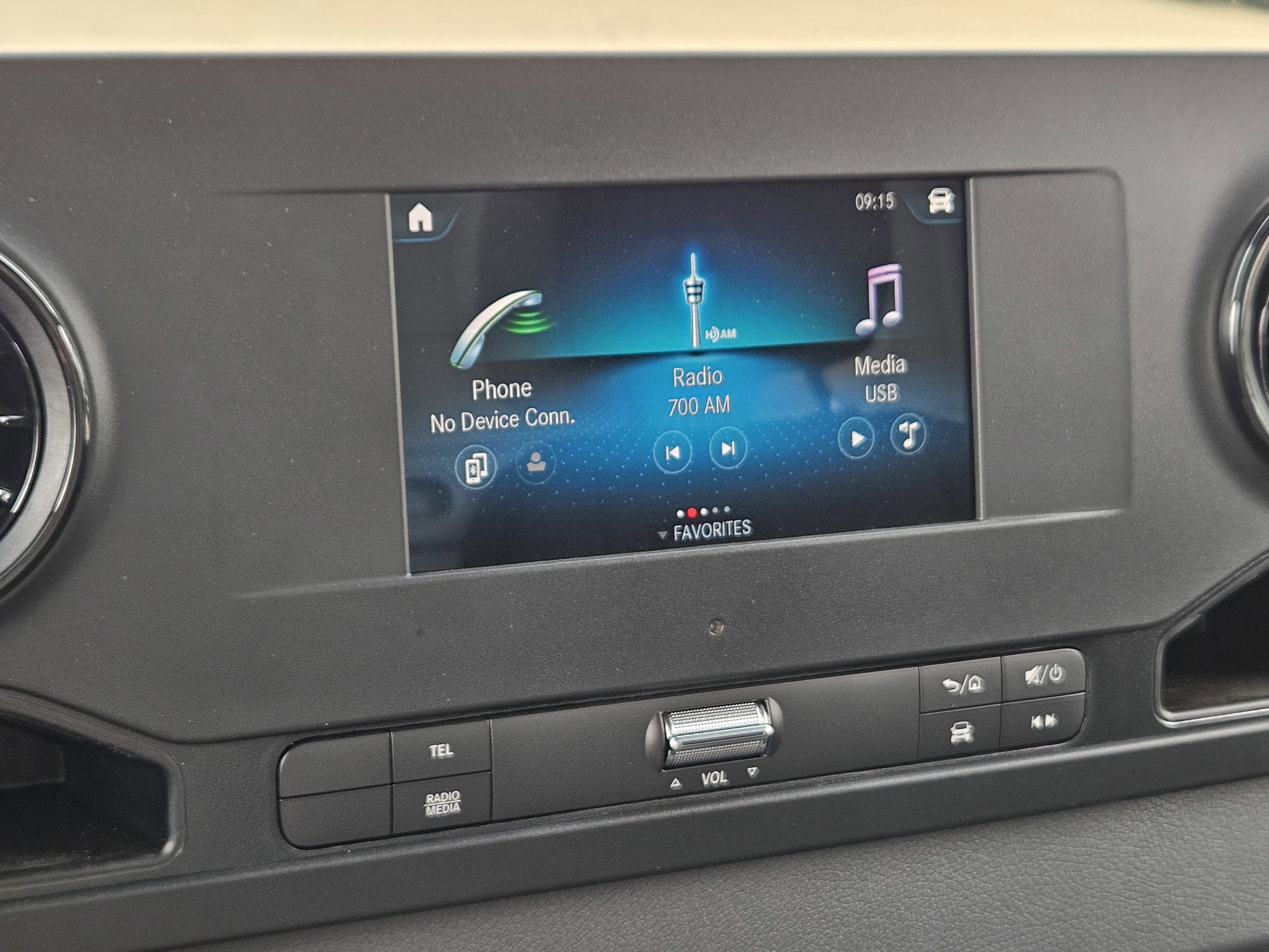 Used 2023 Mercedes-Benz Sprinter 3500 image 24