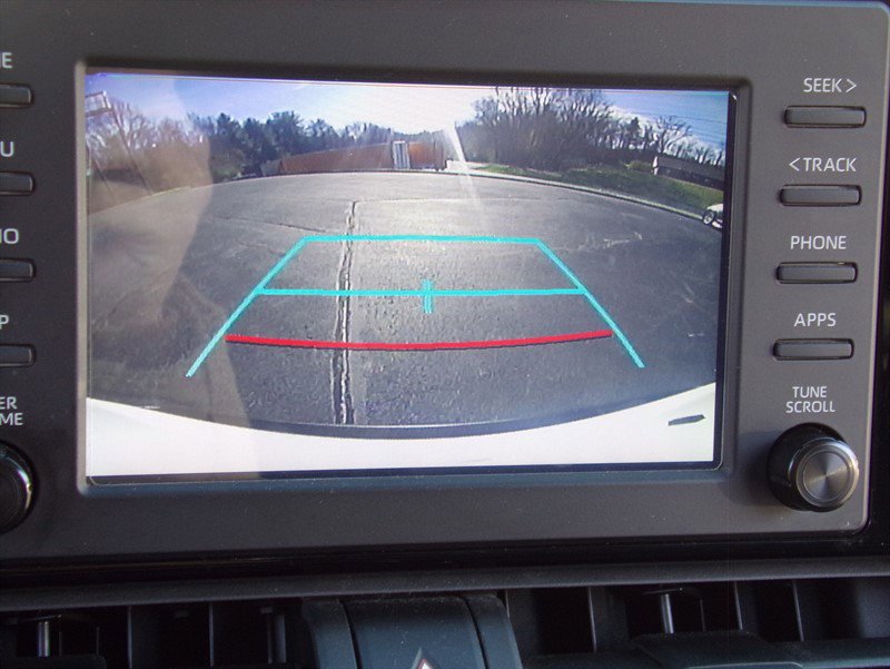 Used 2019 Toyota RAV4 LE AWD/4WD image 33