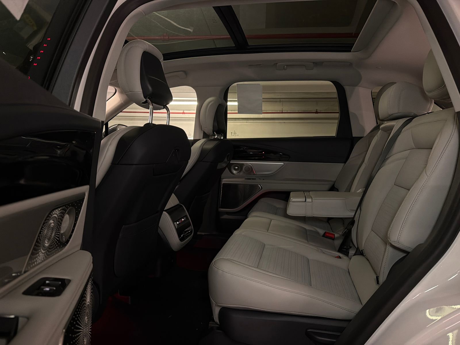 New 2026 Lincoln Nautilus Reserve AWD/4WD image 17