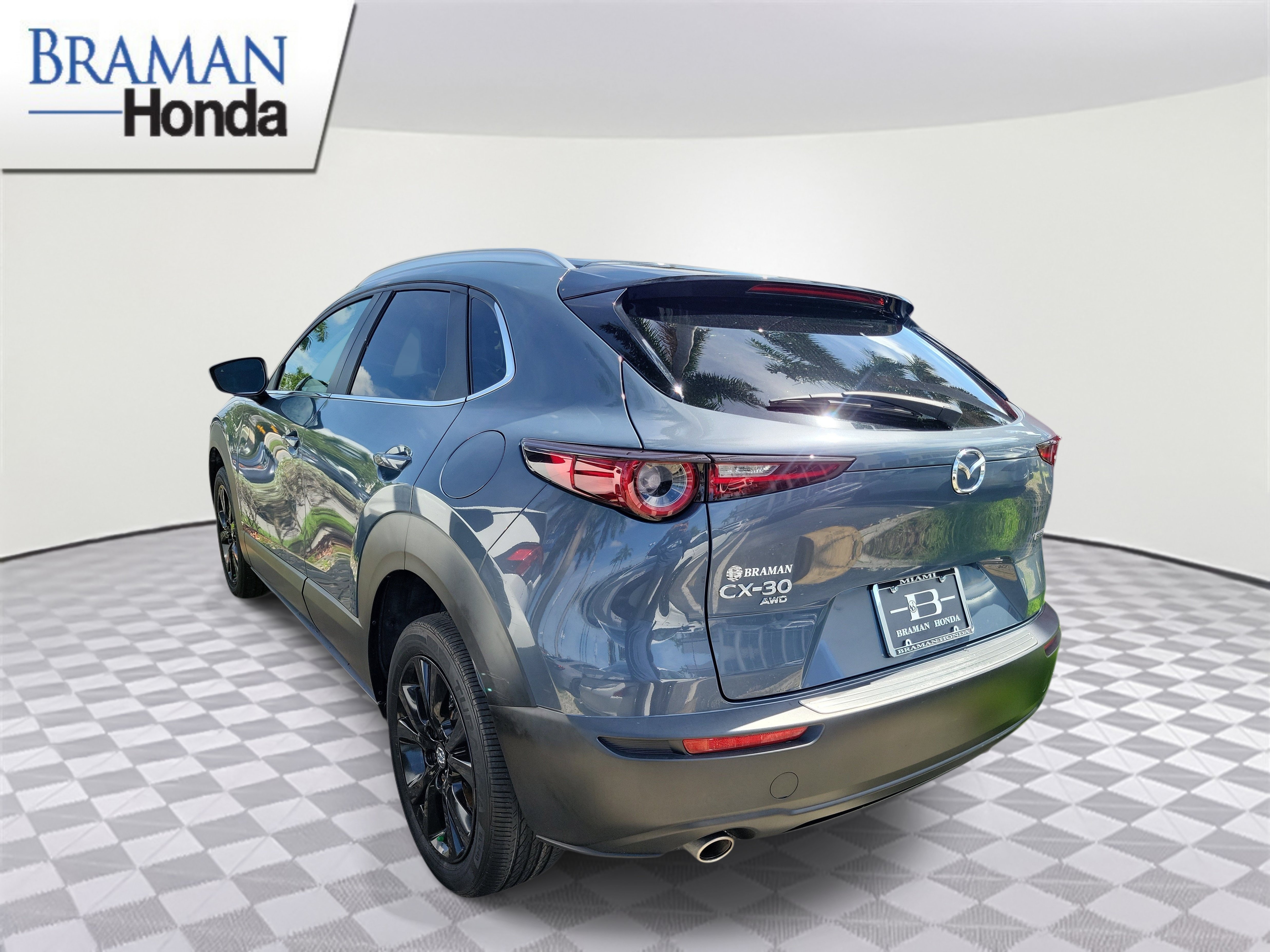 Used 2023 MAZDA CX-30 AWD 2.5 S w/ Preferred Package image 4