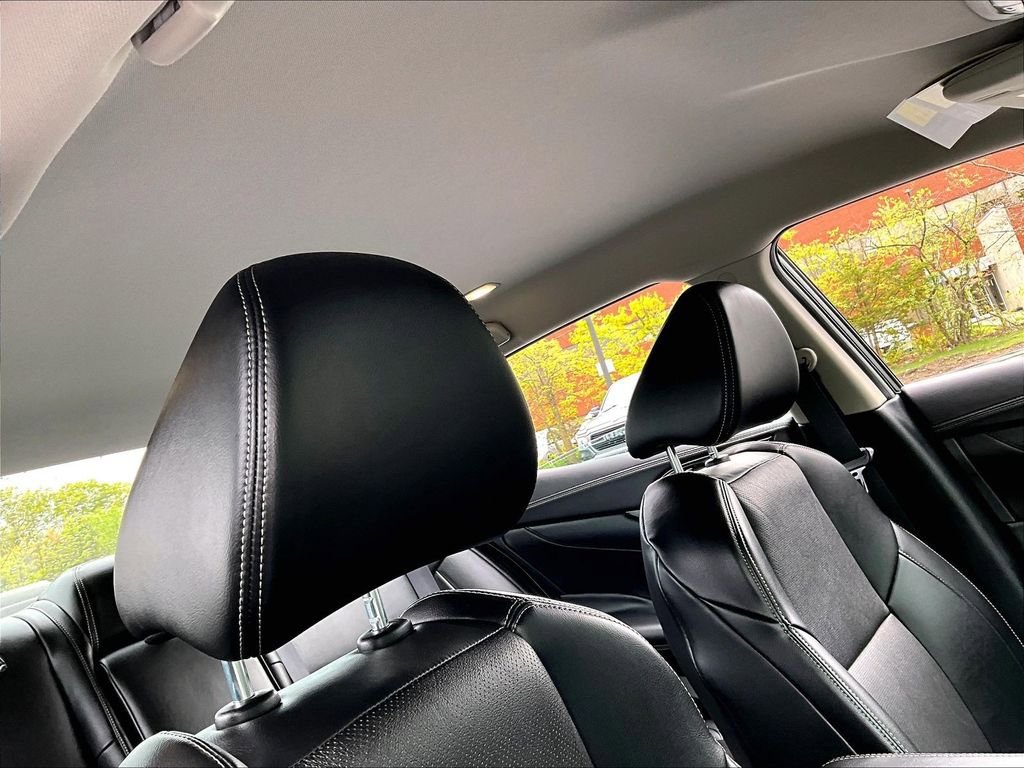 Used 2019 Nissan Maxima 3.5 SV w/ Floor Mat Group FWD image 22