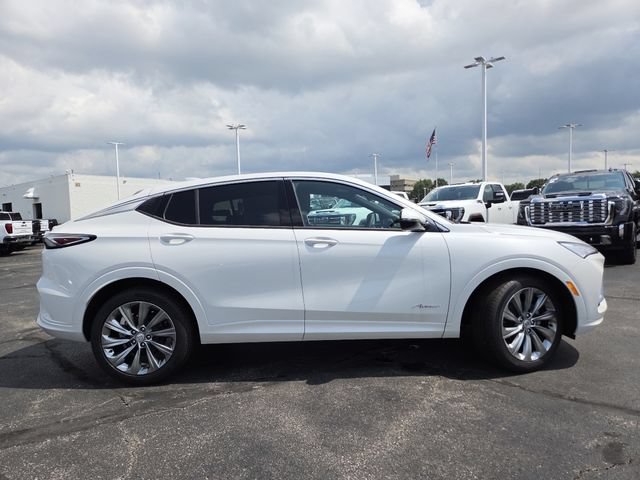 New 2026 Buick Envista Avenir FWD image 16