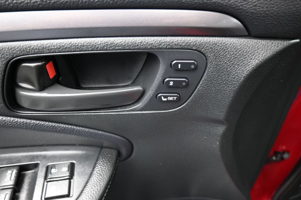 Used 2025 Honda Passport EX-L image 17