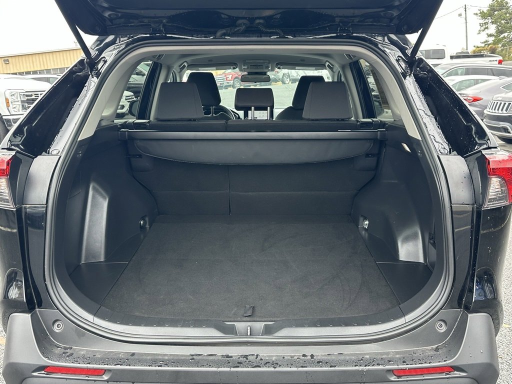 Used 2023 Toyota RAV4 XLE image 37