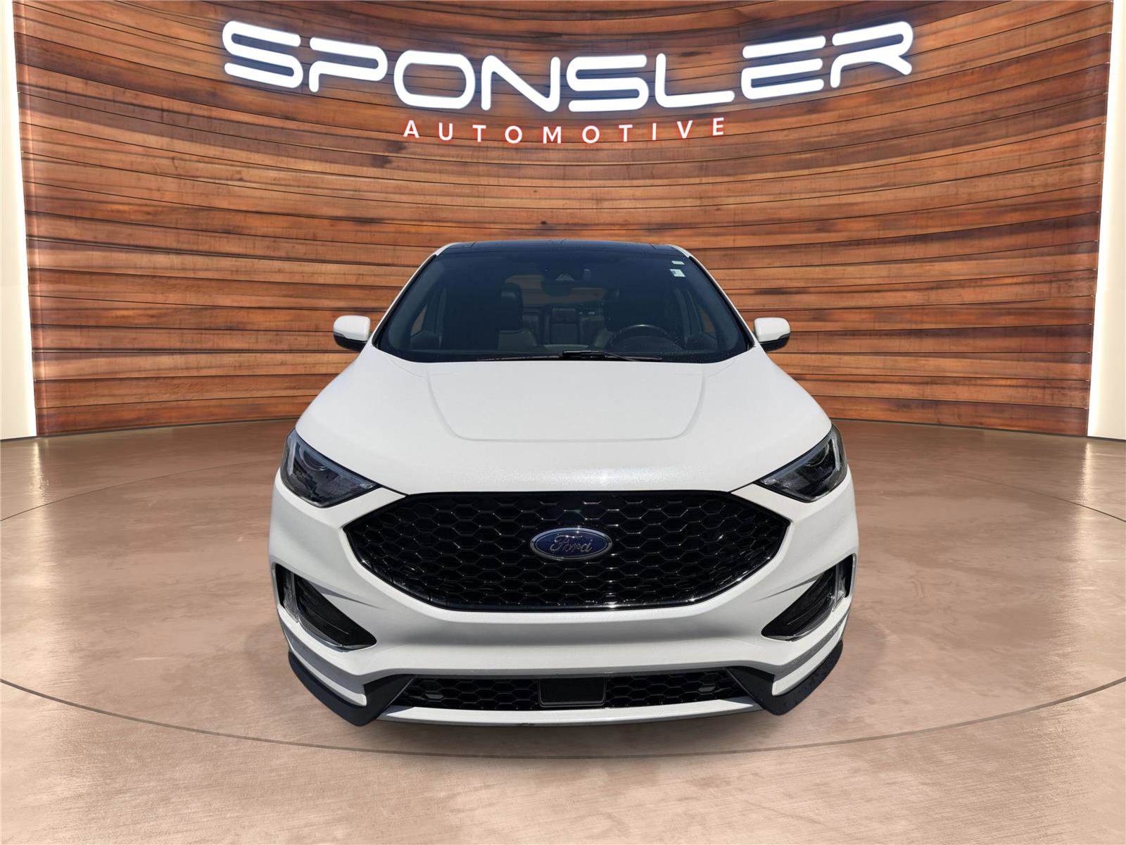 Used 2020 Ford Edge ST-Line w/ Cold Weather Package AWD/4WD image 8