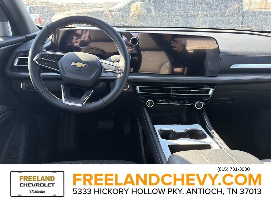 New 2026 Chevrolet Traverse LT w/ LPO, Floor Liner Package image 15