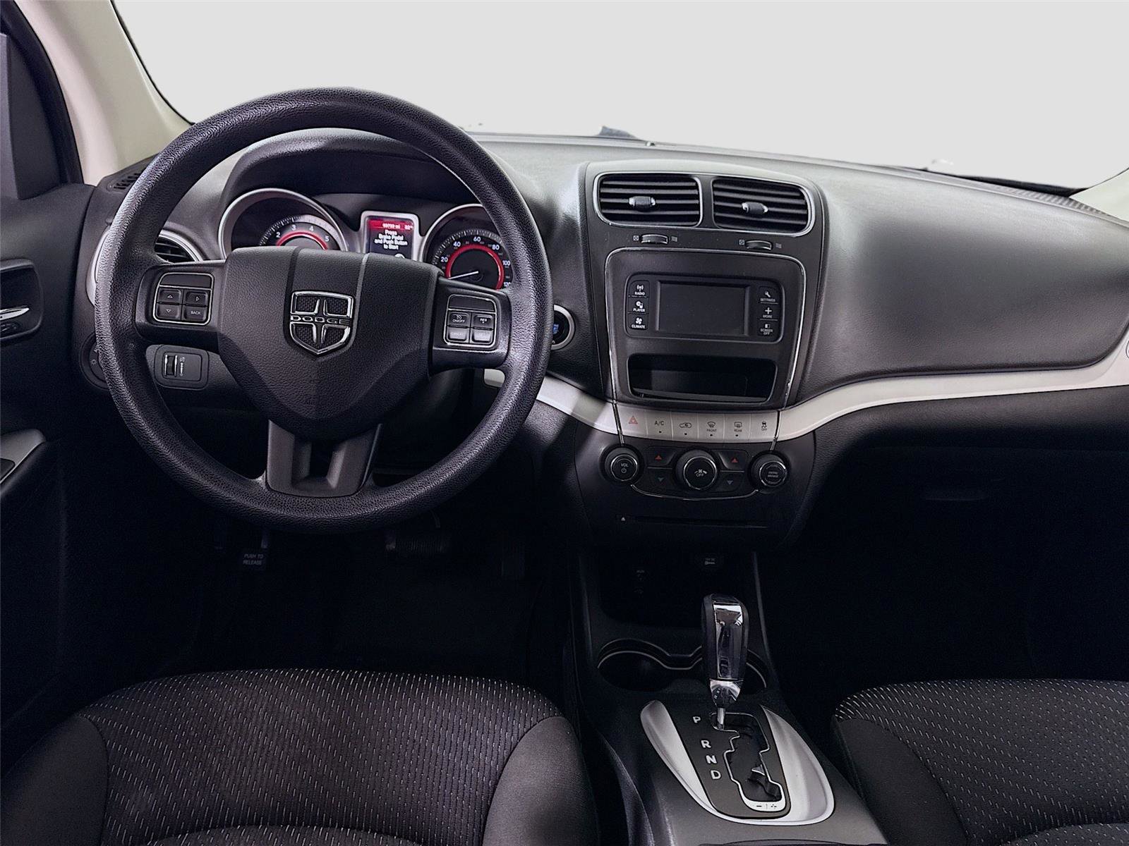 Used 2018 Dodge Journey SE w/ Blacktop Package FWD image 2