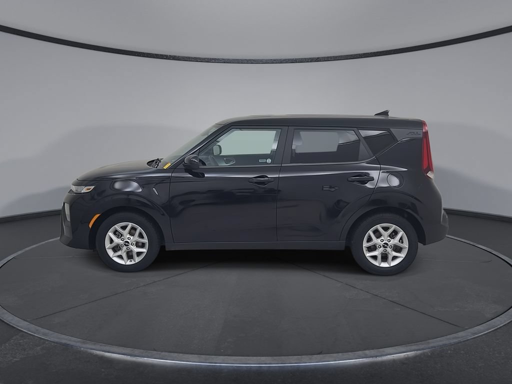 Used 2022 Kia Soul LX w/ Technology Package FWD image 9
