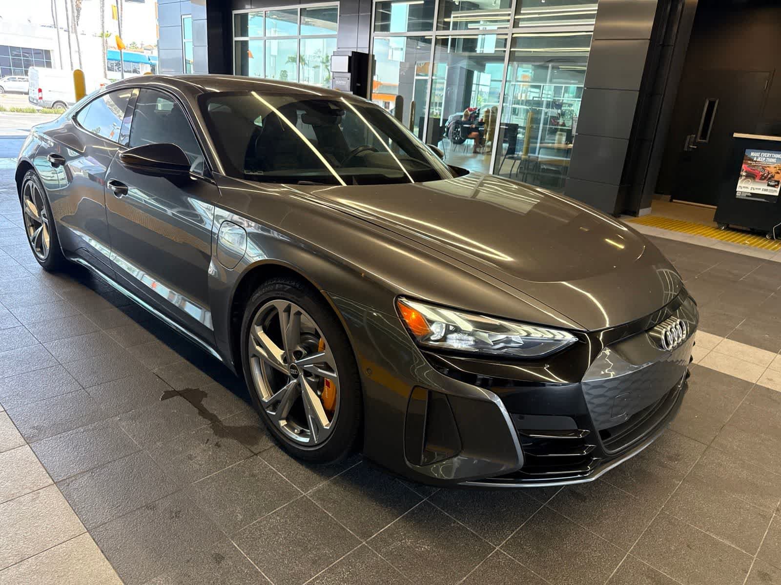 Used 2022 Audi RS e-tron GT AWD/4WD image 9