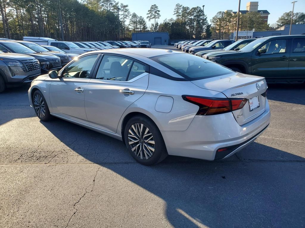 Certified 2024 Nissan Altima 2.5 SV image 7