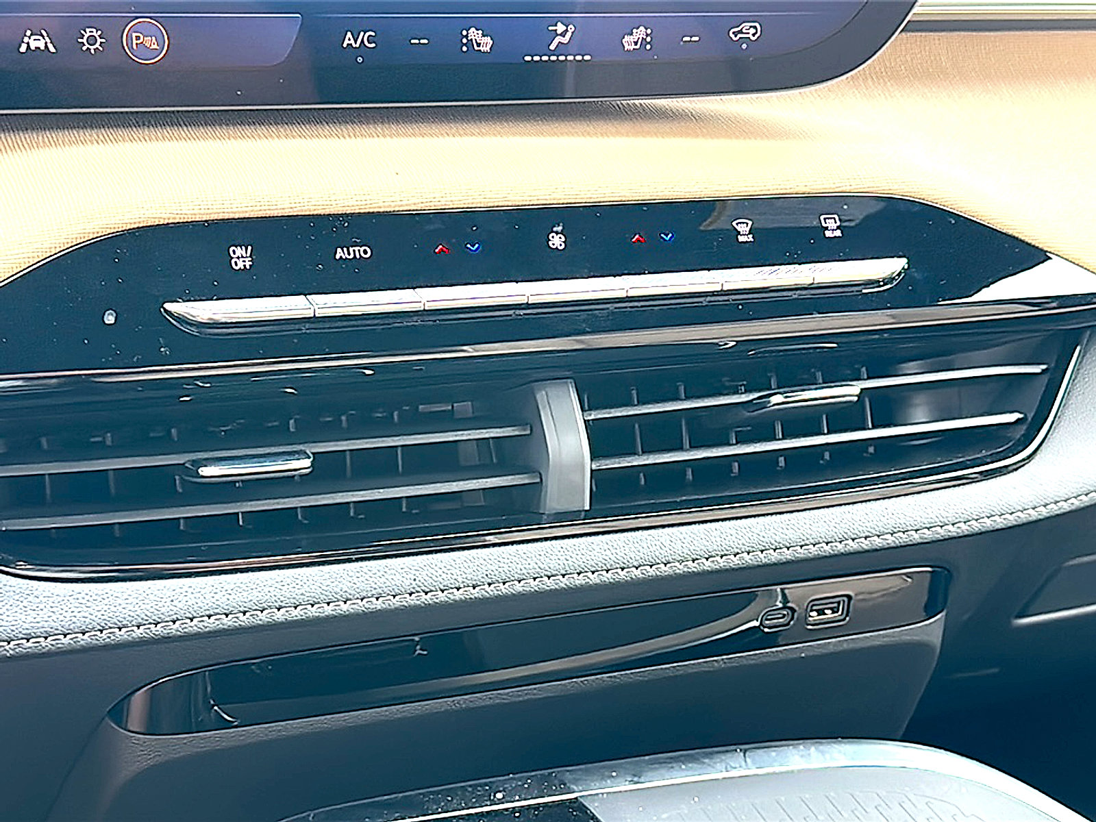 New 2026 Buick Enclave Preferred w/ Super Cruise Package image 24