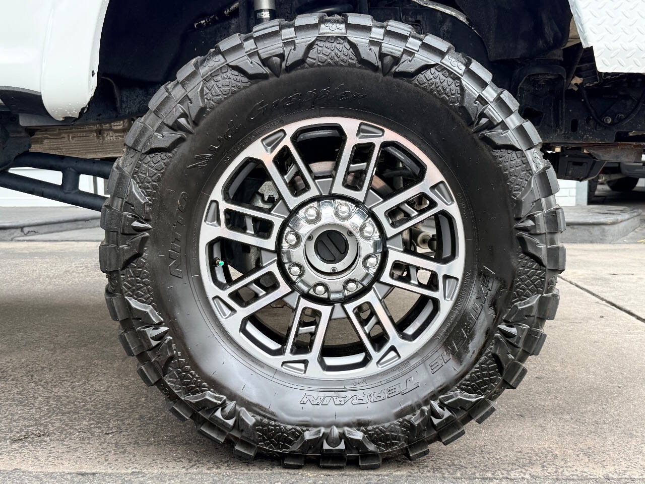 Used 2022 Ford F350 King Ranch w/ Tremor Off-Road Package AWD/4WD image 14
