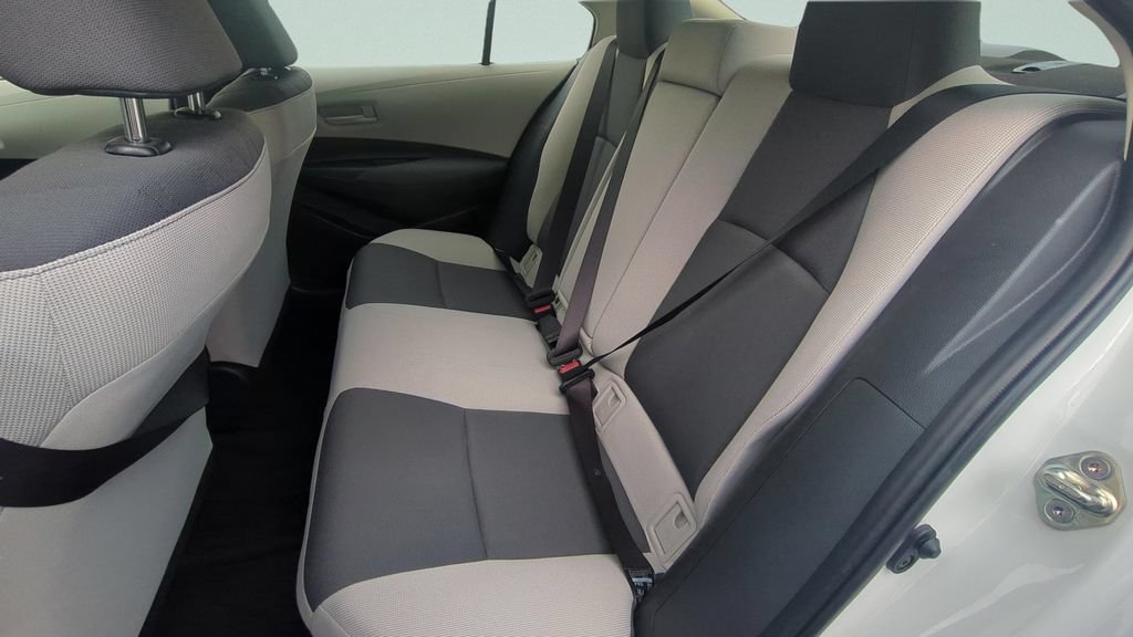Used 2024 Toyota Corolla LE FWD image 9