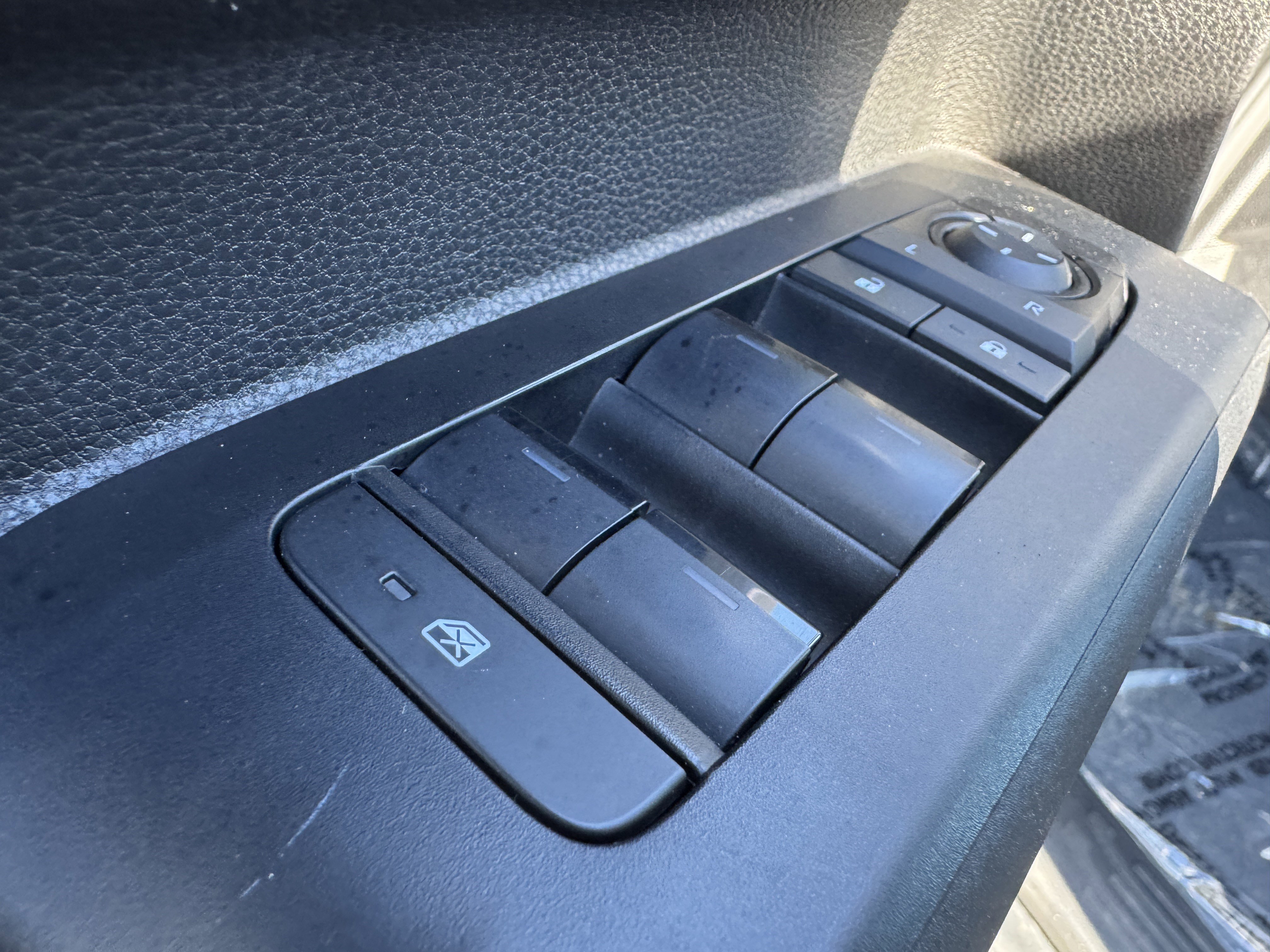 Used 2024 Toyota Tacoma TRD Off-Road image 10