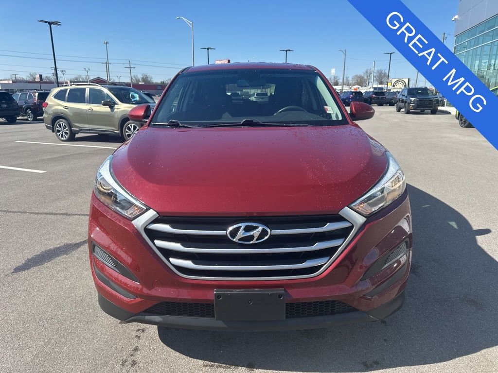Used 2018 Hyundai Tucson SE image 2