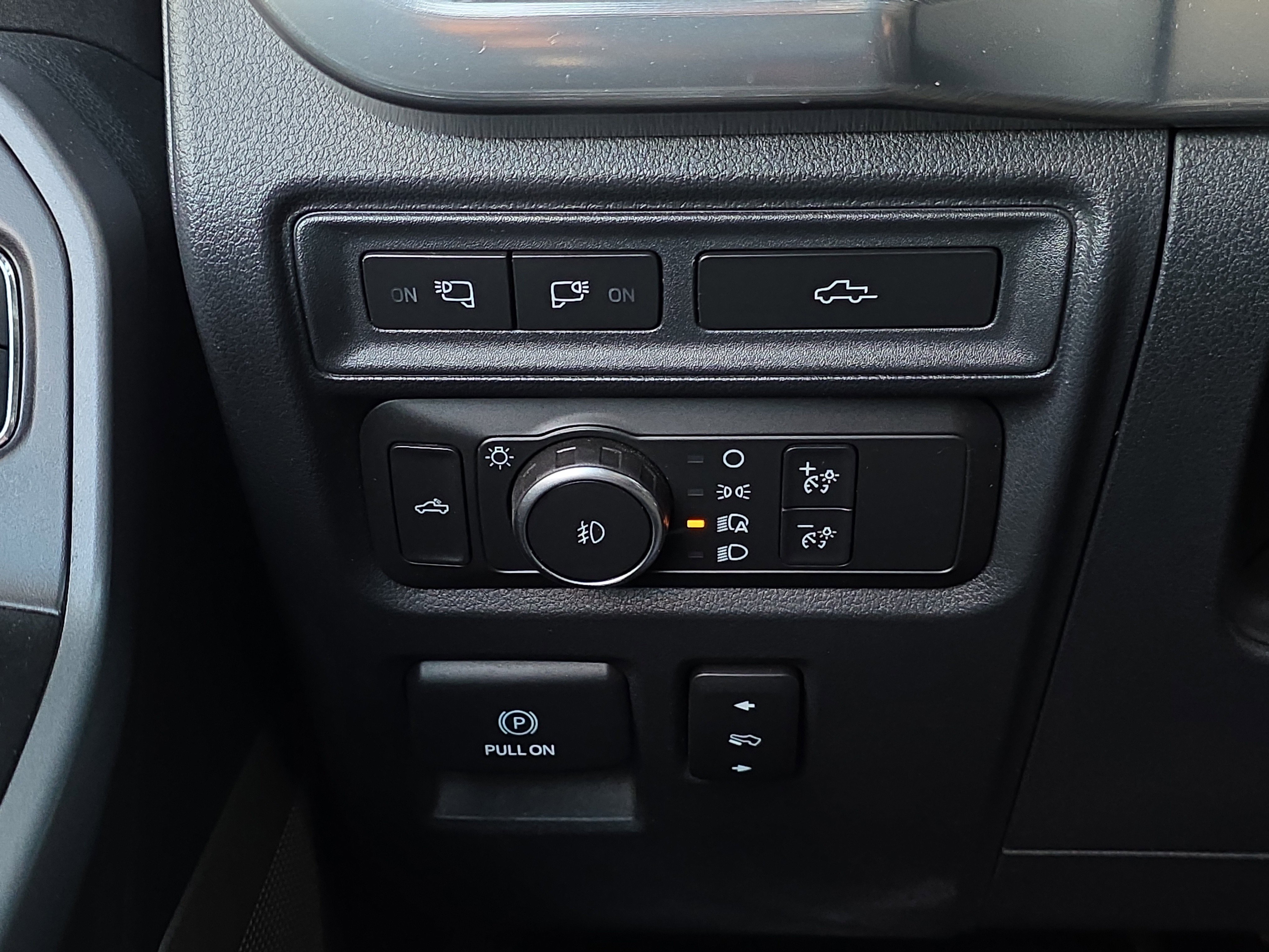 Used 2021 Ford F150 Lariat image 33