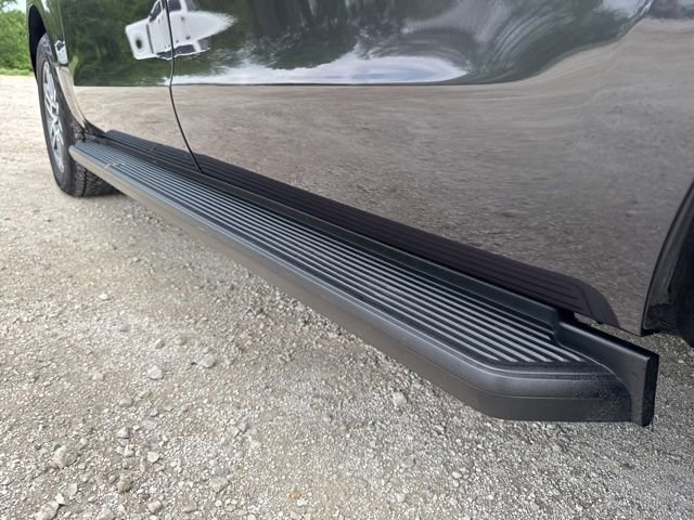 Used 2025 Ford Expedition Max Active AWD/4WD image 11