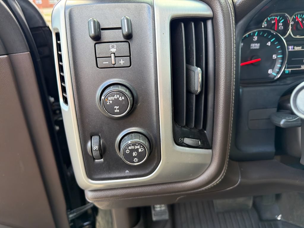 Used 2018 GMC Sierra 1500 SLT AWD/4WD image 27