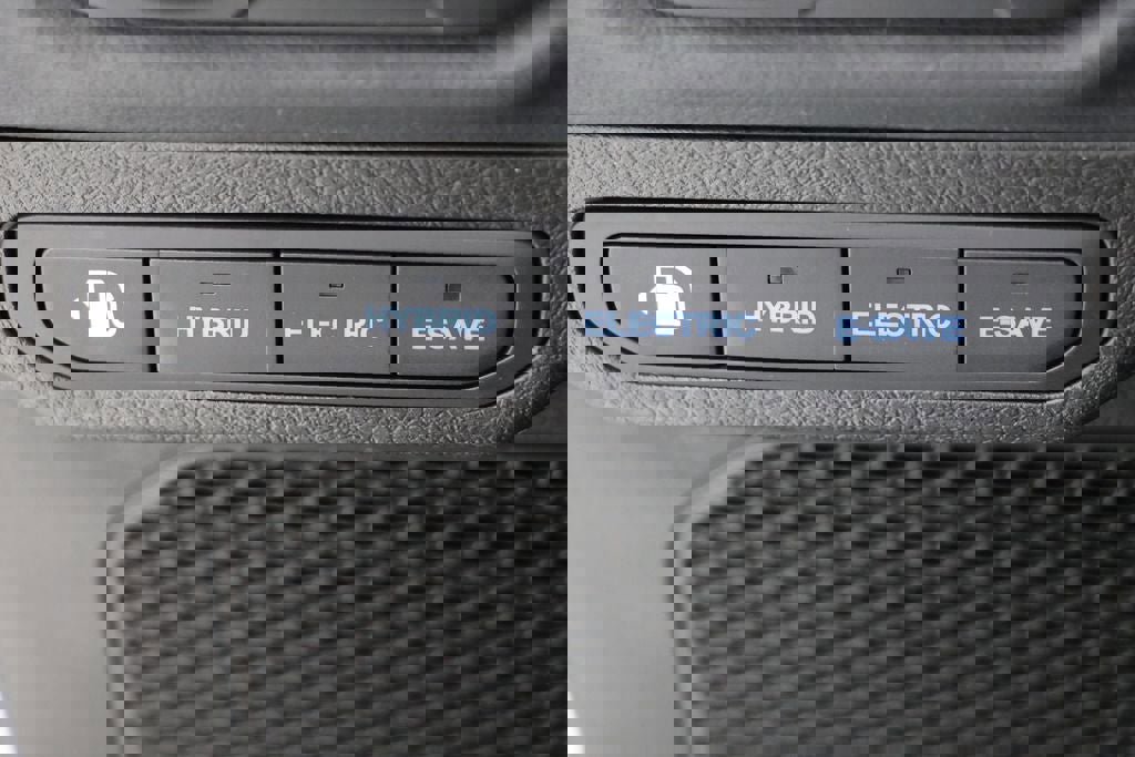 Used 2024 Jeep Wrangler Unlimited Sahara image 26