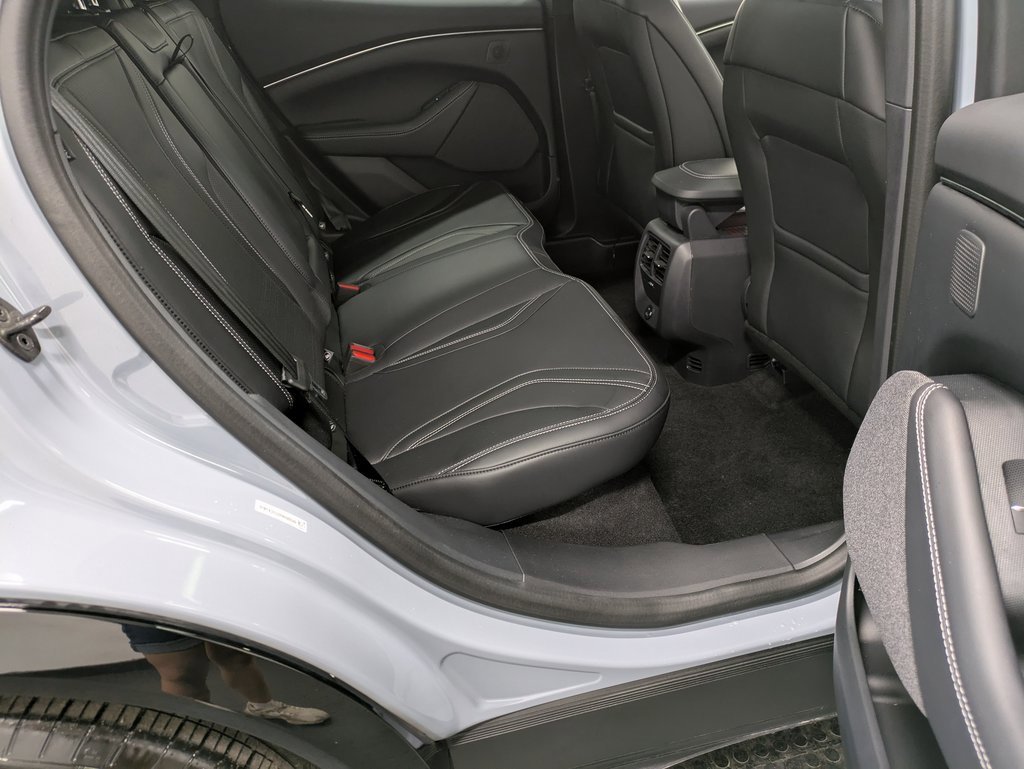 Used 2024 Ford Mustang Mach-E Premium image 27