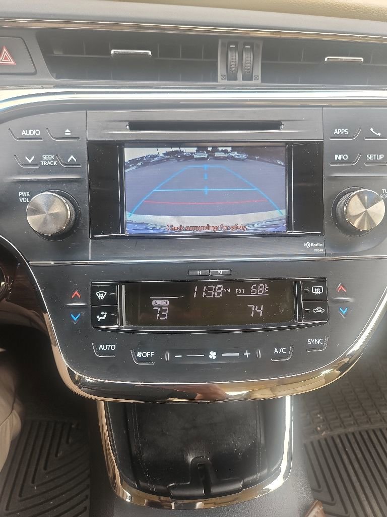 Used 2014 Toyota Avalon XLE Touring FWD image 14