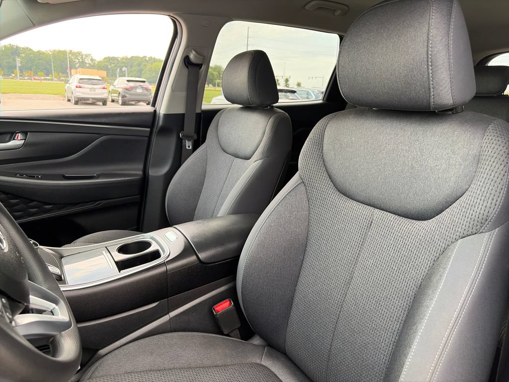Used 2021 Hyundai Santa Fe SE AWD/4WD image 16