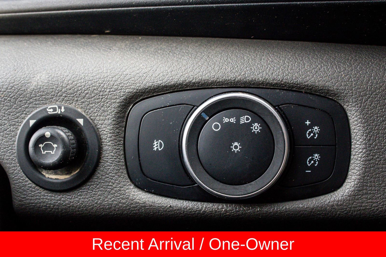 Used 2022 Ford Transit 350 148 High Roof AWD image 18