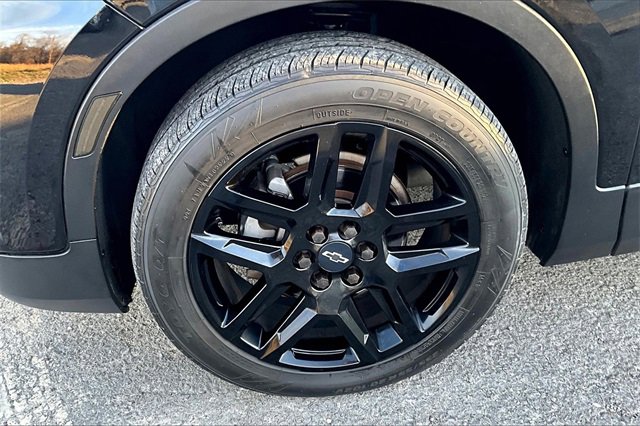 Used 2019 Chevrolet Blazer LT image 8