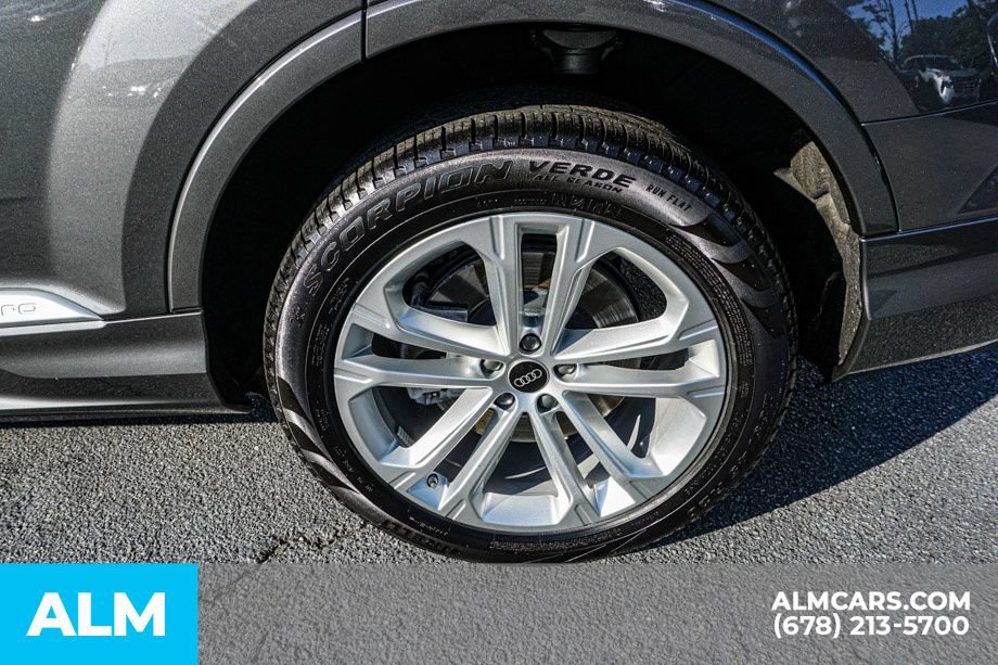 Used 2025 Audi Q7 3.0T Premium Plus AWD/4WD image 16