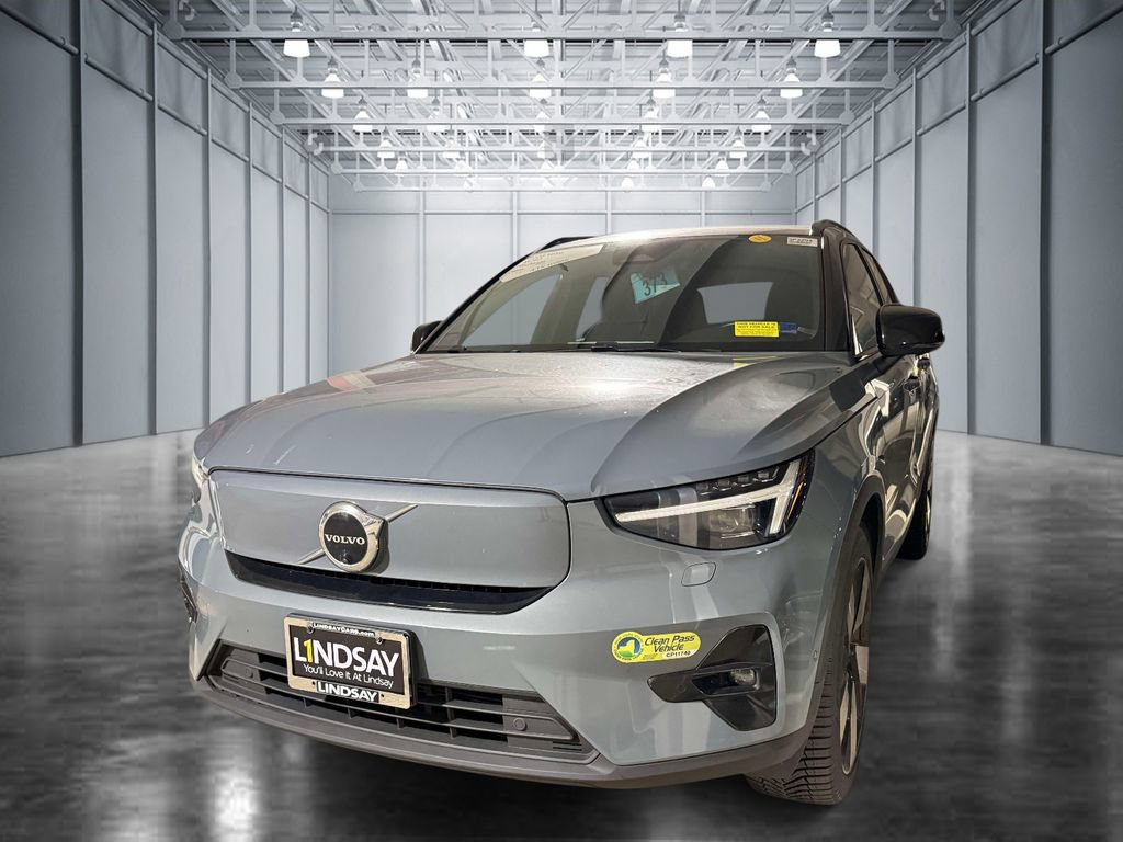 Used 2023 Volvo XC40 Recharge Ultimate w/ Protection Package Premier