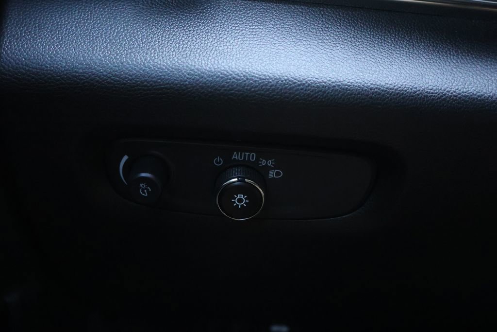 Used 2023 Chevrolet Traverse LS w/ Midnight/Sport Edition FWD image 35