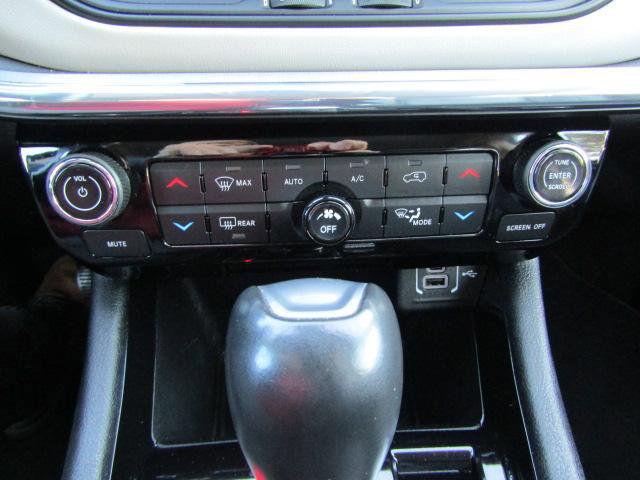 Used 2022 Jeep Compass Limited w/ Elite Group image 20