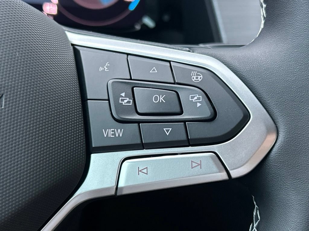 New 2026 Volkswagen Atlas Cross Sport SE FWD image 26