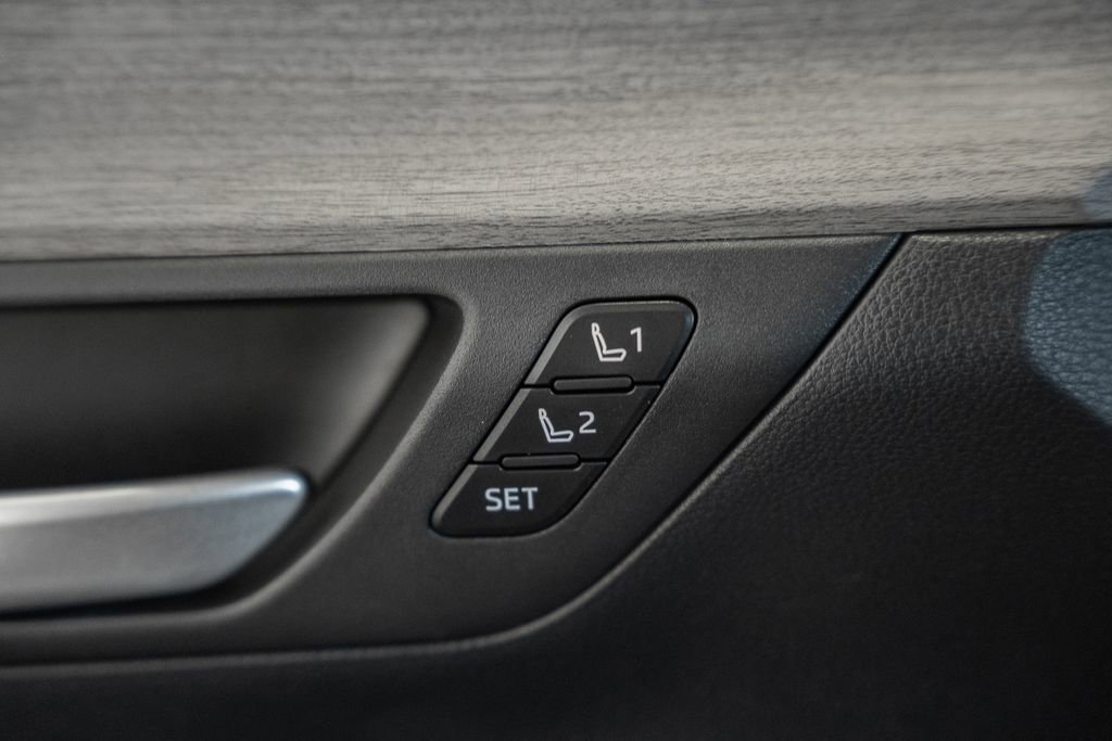 New 2026 Toyota Grand Highlander Limited image 44