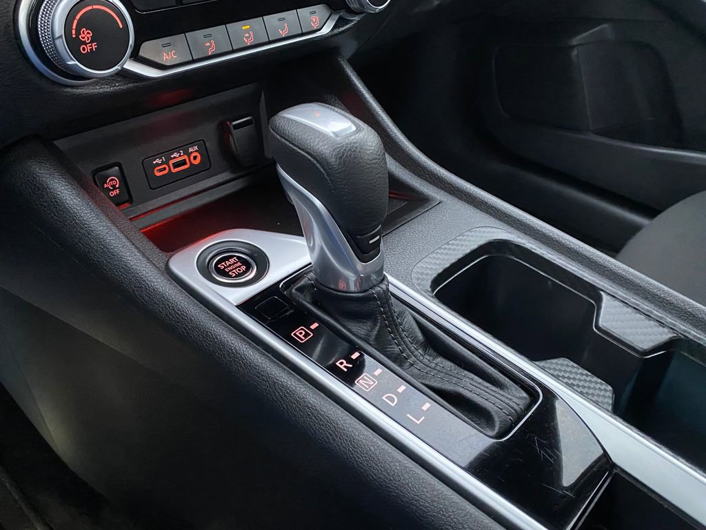 Used 2025 Nissan Sentra SV image 24