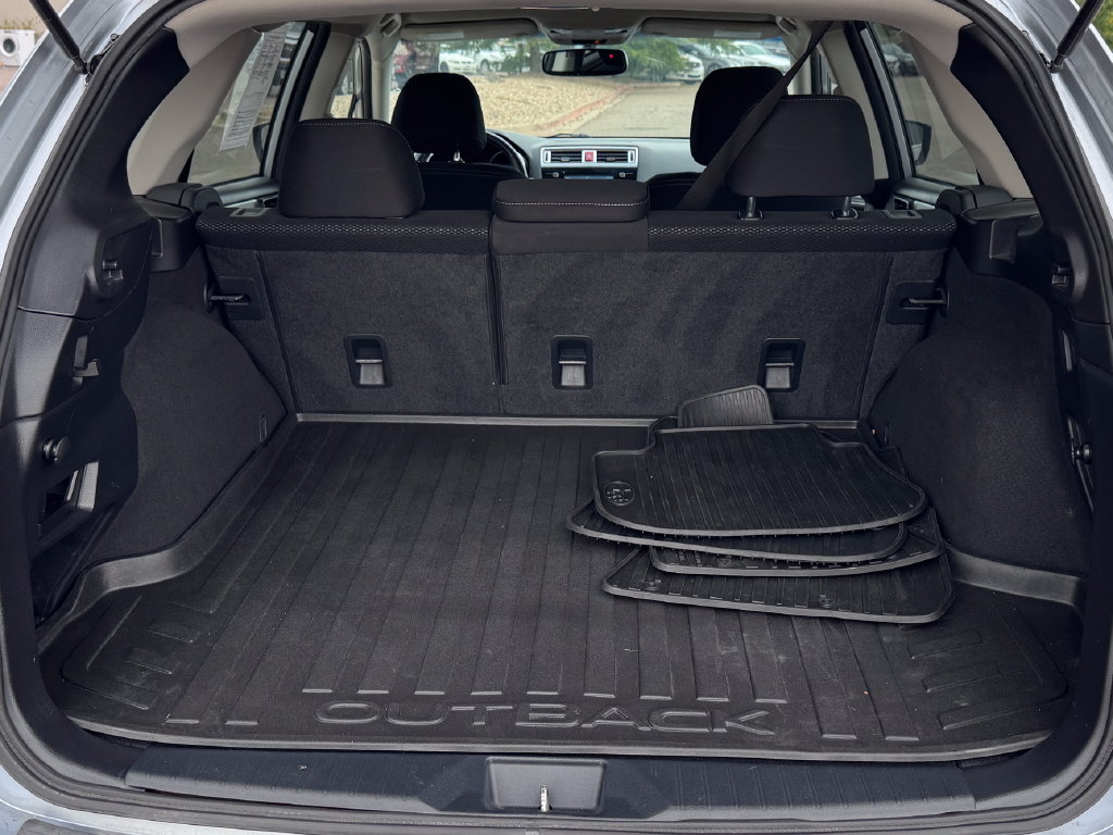 Used 2015 Subaru Outback 2.5i Premium w/ Protection Package #2 AWD/4WD image 11