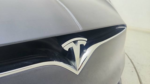 Used 2019 Tesla Model S 100D image 16