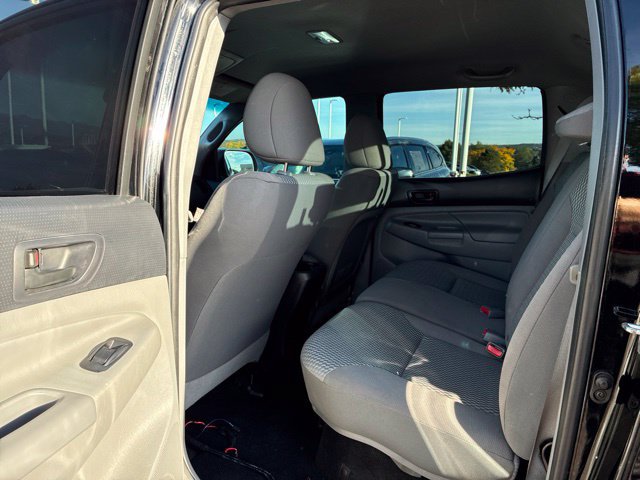 Used 2013 Toyota Tacoma PreRunner w/ Convenience Pkg RWD image 21